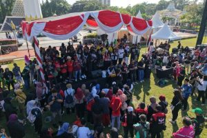 4.000 Arek Suroboyo Ikuti Apel Jogo Suroboyo di Tugu Pahlawan