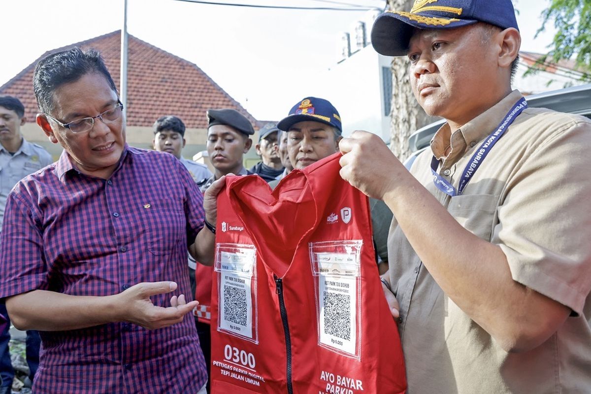 Karcis Parkir Surabaya Resmi Dihapus, Wajib QRIS dan Voucher