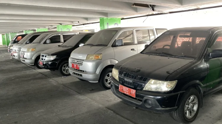 Pemkot Surabaya Stop Kendaraan BBM, Ganti Sewa Mobil Listrik