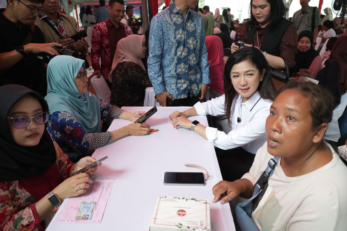 Kota Surabaya Jadi Percontohan Aplikasi Perlinsos Digital Kota Surabaya Jadi Percontohan Aplikasi Perlinsos Digital