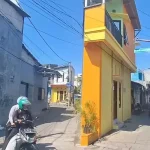 Rumah Runcing Viral Surabaya: Luas 25 Meter, Sewa Rp 10 Juta