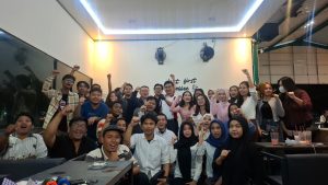Lawan Apatisme, Gen Z Surabaya Antusias Dalami Pemikiran Bung Karno Lawan Apatisme, Gen Z Surabaya Antusias Dalami Pemikiran Bung Karno