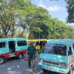Sopir Angkot Sidoarjo Demo Tolak Transit Bus Trans Jatim di Medaeng
