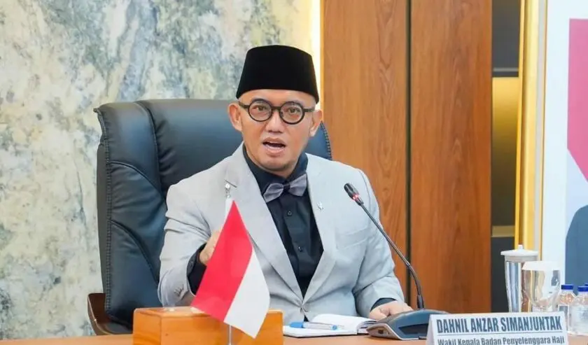 Kemenhaj Usul Jemaah Bayar Rp42,8 Juta untuk Haji 2027 Kemenhaj Usul Jemaah Bayar Rp42,8 Juta untuk Haji 2027