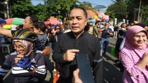 Eri Cahyadi Tegaskan Car Free Day Surabaya Harus Bebas Pungli Eri Cahyadi Tegaskan Car Free Day Surabaya Harus Bebas Pungli