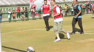Eri Cahyadi Resmikan Lapangan Potro Agung Jadi Sport Center Surabaya