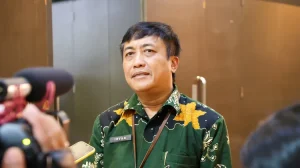 Viral Pungli, Disdukcapil Surabaya : Urus Pindah Penduduk Gratis Viral Pungli, Disdukcapil Surabaya : Urus Pindah Penduduk Gratis