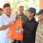 Pemkab Gresik Salurkan Bansos untuk 1.177 Petani Puso