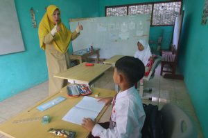 Hanya Dapat 2 Murid SDN Dilem Mojokerto Ogah Bergabung SDN Lain