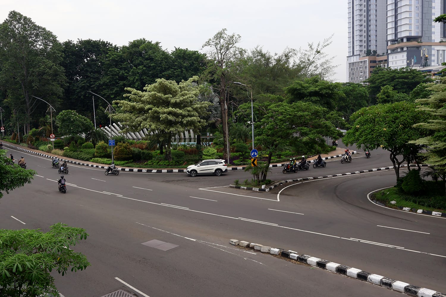 Kebut Taman Pelangi, Pemprov Jatim Tunda Fisik Flyover Gedangan Kebut Taman Pelangi, Pemprov Jatim Tunda Fisik Flyover Gedangan