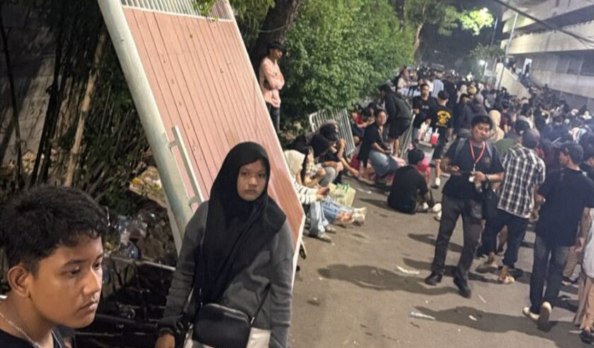 Ini Kronologi Kericuhan Konser Denny Caknan di Surabaya