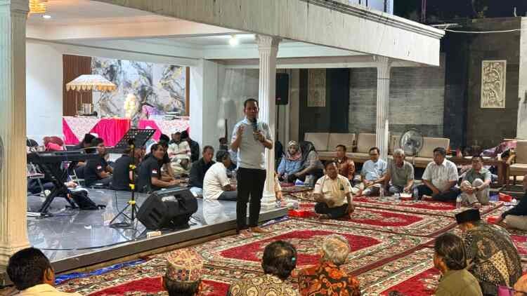 Ketua DPRD Surabaya Buka Rumah Dinas untuk Serap Aspirasi Ketua DPRD Surabaya Buka Rumah Dinas untuk Serap Aspirasi