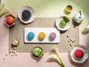 VASA Hotel Surabaya Luncurkan Koleksi Mooncake Artistik “The Royal Fengxian”