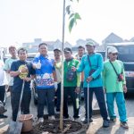 Bupati Yani Pimpin Jumat Asri Bersih-bersih Pasar Krempyeng Gresik.