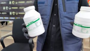 Polisi Gresik Ungkap 51.410 Pil Koplo di Botol Vitamin Ternak