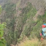 Evakuasi 2 Pendaki Gunung Piramid Bondowoso Libatkan 200 Personel