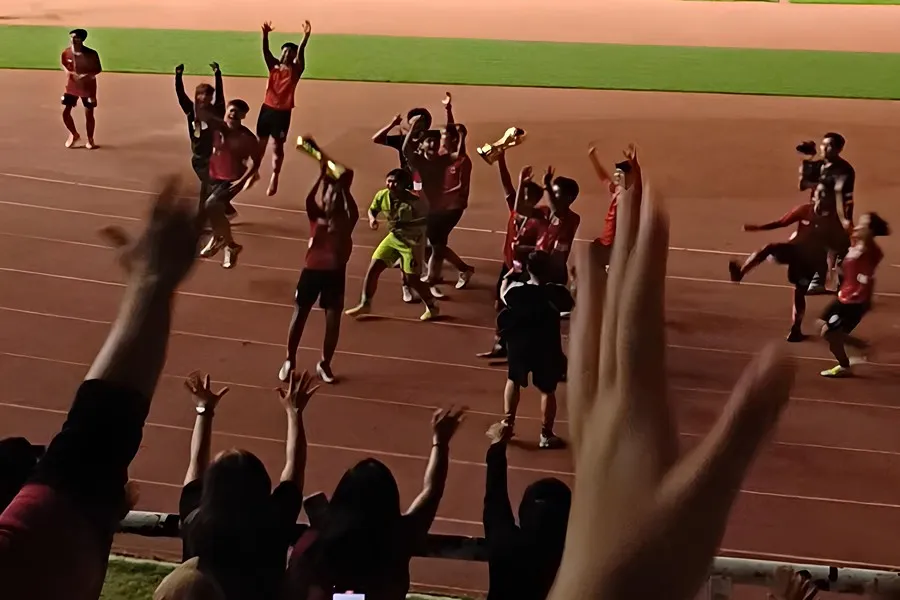 Dramatis, Banteng Jabar Segel Gelar Juara Soekarno Cup 2026 di Surabaya Dramatis, Banteng Jabar Segel Gelar Juara Soekarno Cup 2026 di Surabaya