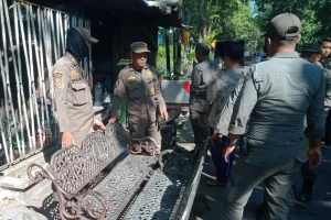 DLH Catat 47 Kursi Taman di Surabaya Hilang Dicuri Sejak 2016 DLH Catat 47 Kursi Taman di Surabaya Hilang Dicuri Sejak 2016
