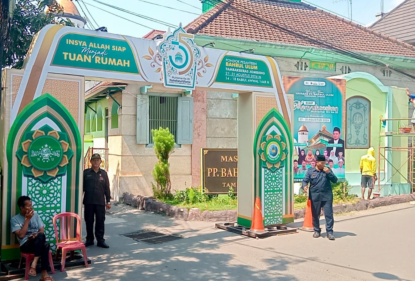 PDIP Jatim Buka Posko Layanan Kemanusiaan di Muktamar ke-35 NU Jombang PDIP Jatim Buka Posko Layanan Kemanusiaan di Muktamar ke-35 NU Jombang