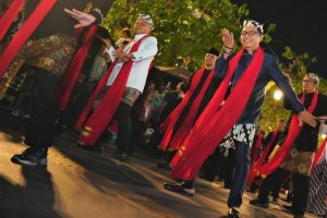 Aksi 5.000 Penari Madiun Jaga Budaya dan Gerakkan Ekonomi Kreatif