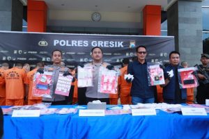 Polres Gresik Amankan 17 Tersangka dalam 14 Kasus Narkoba