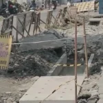 Warga Terpeleset Pemkot Surabaya Sanksi Kontraktor Drainase Ngemplak