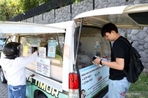 Bayar Pajak Kendaraan di Surabaya Kini Pakai ATM QRIS