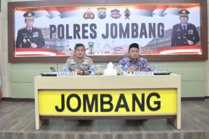 Polres Jombang Amankan Istigasah Akbar Pra-Muktamar NU Polres Jombang Amankan Istigasah Akbar Pra-Muktamar NU