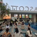 Wellnes Senja Hari Padukan Yoga & Sound Healing ala Ascott Surabaya
