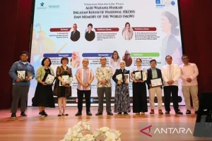 Perpusnas Ubah Naskah Kuno Jadi 50 Buku Anak dan Komik Perpusnas Ubah Naskah Kuno Jadi 50 Buku Anak dan Komik