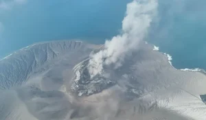Erupsi Menerus Anak Krakatau Berakhir Usai Berlangsung 25 Jam Erupsi Menerus Anak Krakatau Berakhir Usai Berlangsung 25 Jam