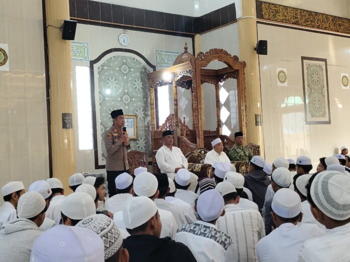 Polsek Pacet Ajak Santri MBI Amanatul Ummah Stop Bullying