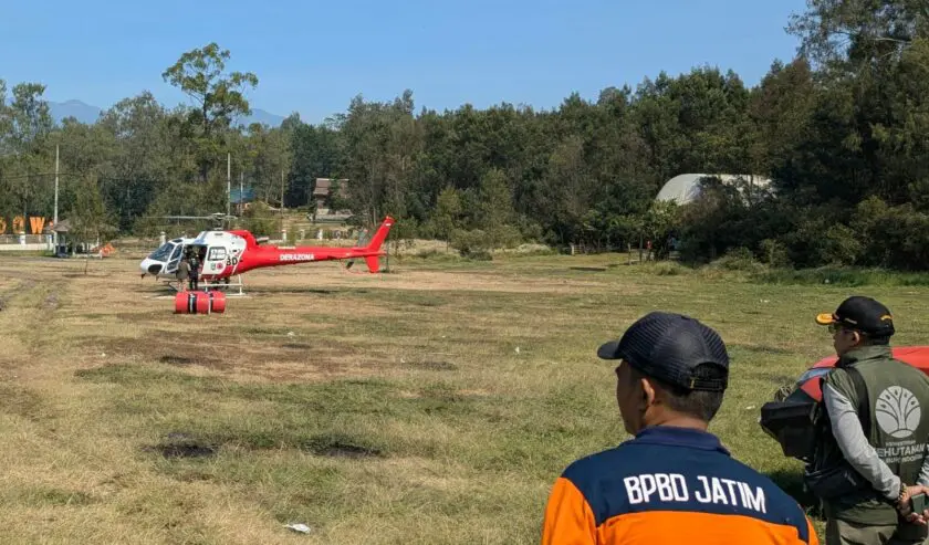 Angin Kencang Hambat Heli Pemadam Karhutla Gunung Ijen