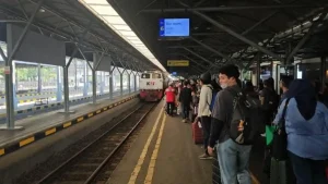 KAI Daop 8 Surabaya Tebar Diskon Tiket Kereta Api