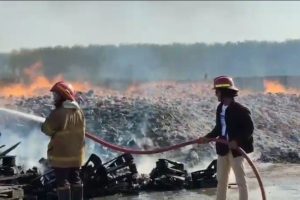 Kebakaran Parkir PT SIG Tuban: 13 Truk Ludes Terbakar