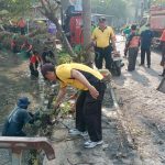 Polisi Sidoarjo dan Sungai Watch Bersih Sungai Cegah Banjir