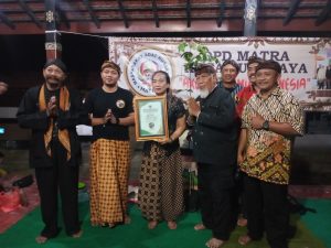 MATRA Surabaya Rutin Pertemuan Malam Jumat Legi di Punden untuk Bentengi Kota
