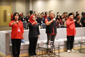 PDI Perjuangan Jatim Gembleng Gen-Z Mahir Medsos Lawan Narasi Bohong PDI Perjuangan Jatim Gembleng Gen-Z Mahir Medsos Lawan Narasi Bohong