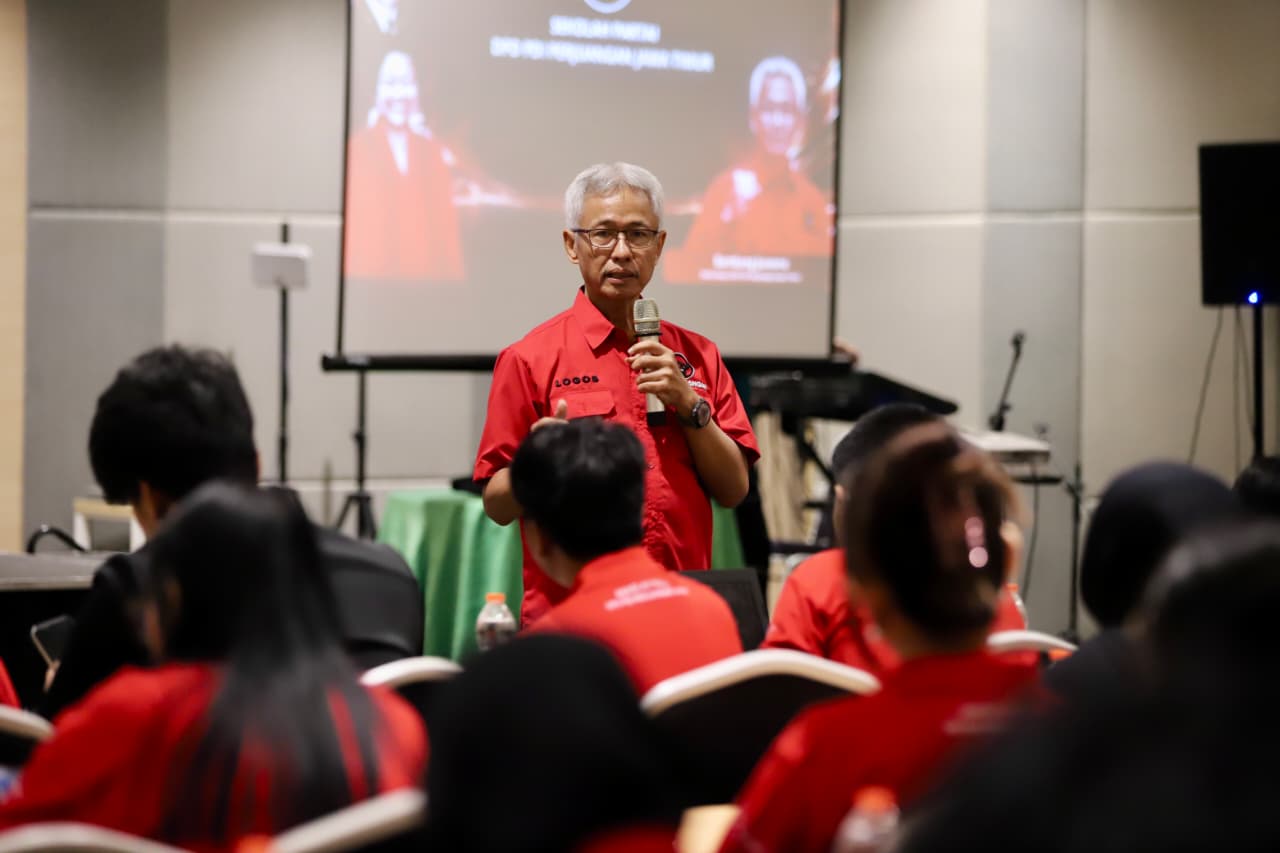 Tuntas Pelatihan, DPC PDIP Ajak Kader Gen-Z Terjuni Program Kemasyarakatan