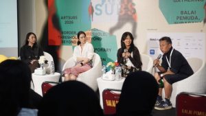 Tiga Jalan, Satu Kanvas: Perjalanan 3 Perupa Perempuan di ARTSUBS 2026 Tiga Jalan, Satu Kanvas: Perjalanan 3 Perupa Perempuan di ARTSUBS 2026