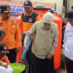 25 Daerah Jatim Kekeringan Minta Air Bersih