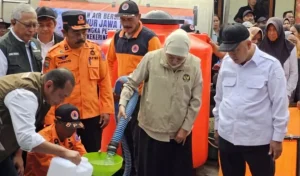 25 Daerah Jatim Kekeringan Minta Air Bersih