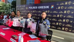 Polres Gresik Tangkap 11 Tersangka Curanmor Spesialis