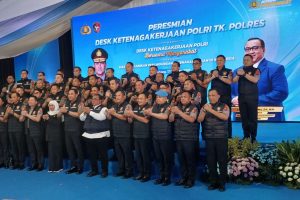 Kapolri Resmikan Desk Ketenagakerjaan di 14 Polda dan 35 Polres Kapolri Resmikan Desk Ketenagakerjaan di 14 Polda dan 35 Polres