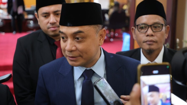 Ibu Anak Pengamen di Surabaya Dilatih Jahit dan Modal Usaha