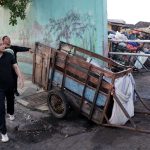 Eri Cahyadi Prihatin Gerobak Sampah Urunan Warga Surabaya Dicuri