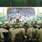 Ribuan Jamaah Padati Pemkab Gresik Bersholawat Minta Hujan