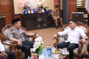 Kapolres dan Bupati Mojokerto Perkuat Sinergi Kawal Keamanan dan Investasi Kapolres dan Bupati Mojokerto Perkuat Sinergi Kawal Keamanan dan Investasi
