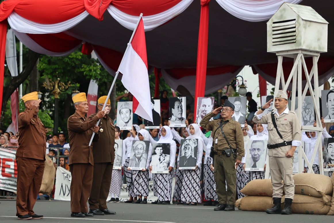 Eri Cahyadi Perankan Kolonel Sungkono di Parade Juang Surabaya 1 November 2026 Eri Cahyadi Perankan Kolonel Sungkono di Parade Juang Surabaya 1 November 2026