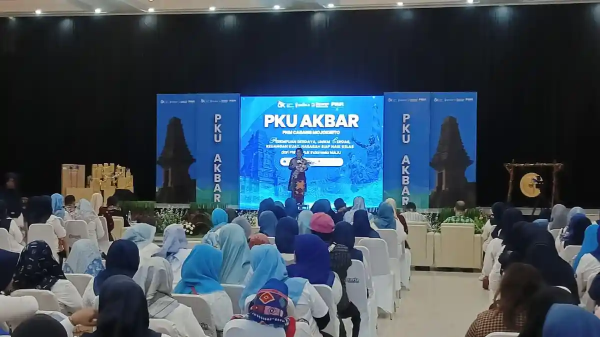 Ning Ita Dorong UMKM Perempuan Mojokerto Naik Kelas